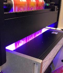 UV 固化和印刷：它是什么以及它如何工作？